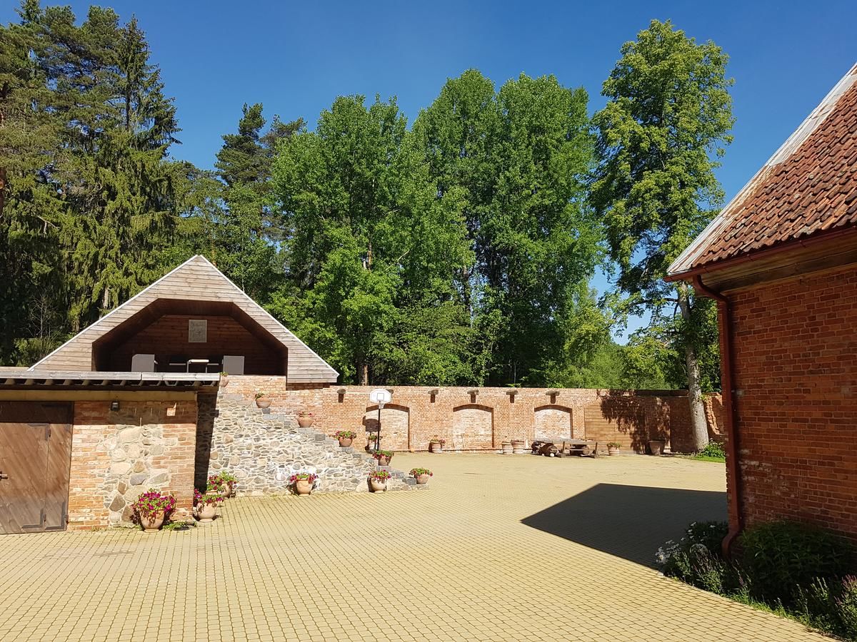 Загородные дома Meždzirnas Country House & SPA Кабиле-35